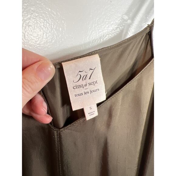 Cinq a Sept Green Jumpsuit with Elegant Design - Picture 6 of 9